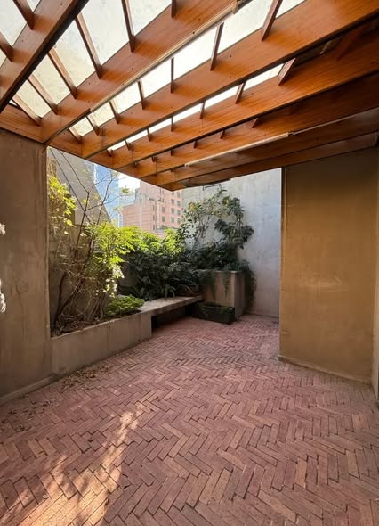 586220095_25198286903164252_1356962154777070392_n