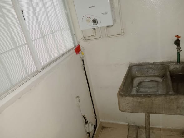 594047271_878449477956566_5625255060578120084_n