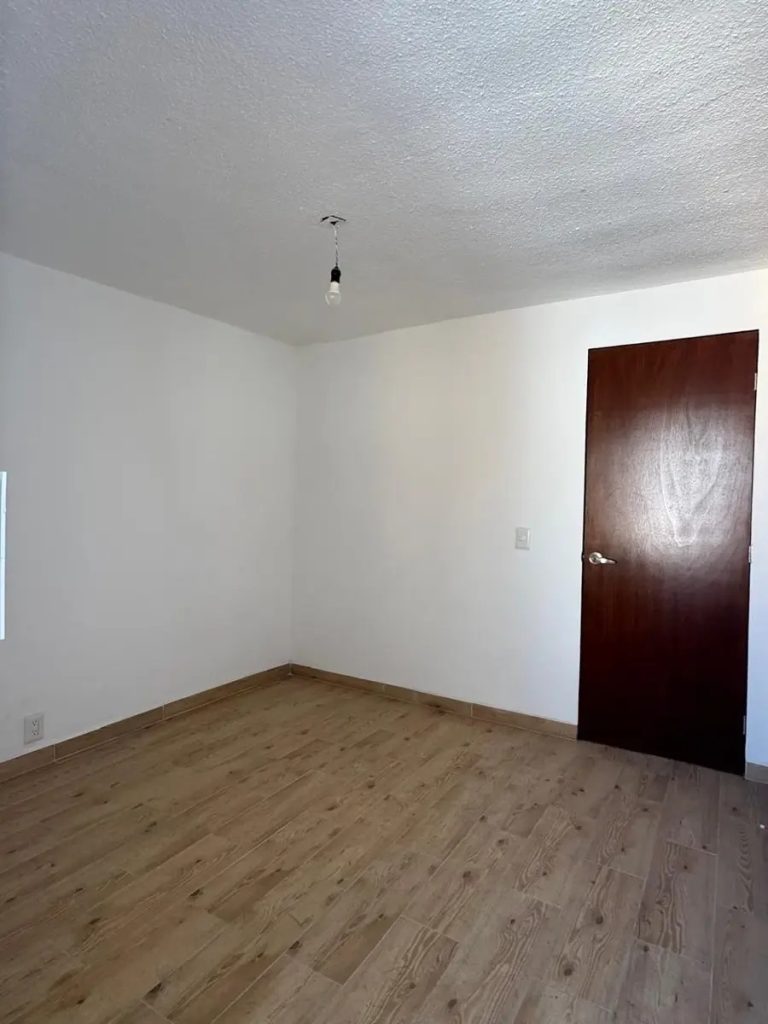 Casa-Remodelada-en-Venta-con-Amplios-Espacios-Cuautitlan-Izcalli-Edo-de-Mex-10