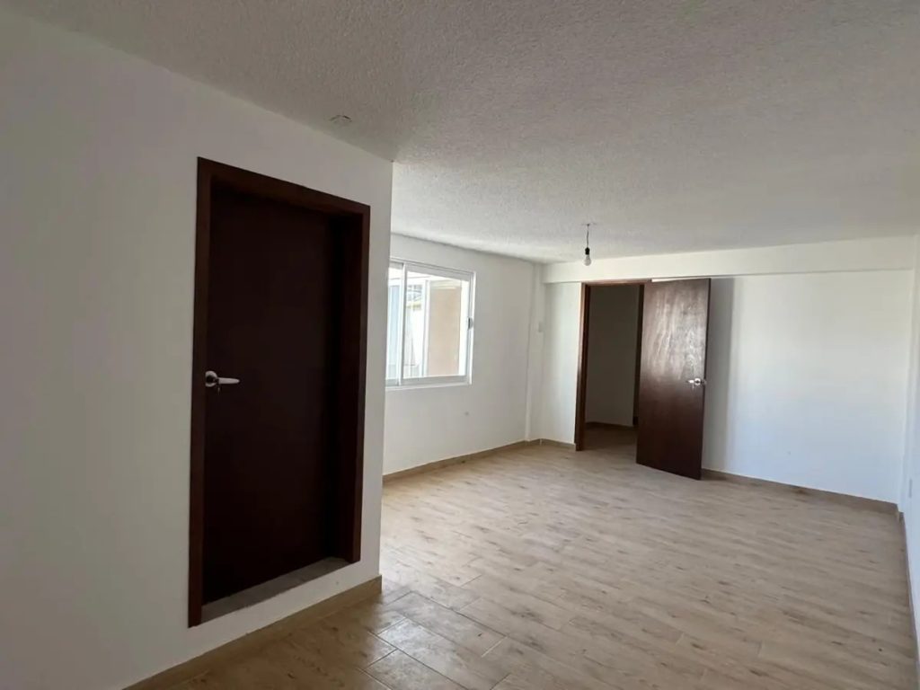 Casa-Remodelada-en-Venta-con-Amplios-Espacios-Cuautitlan-Izcalli-Edo-de-Mex-14