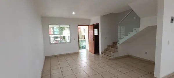 Casa-en-Renta-–-Hacienda-de-la-Gloria-Zona-Oblatos-Guadalajara-3