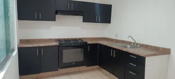 Casa-en-Renta-–-Hacienda-de-la-Gloria-Zona-Oblatos-Guadalajara-5