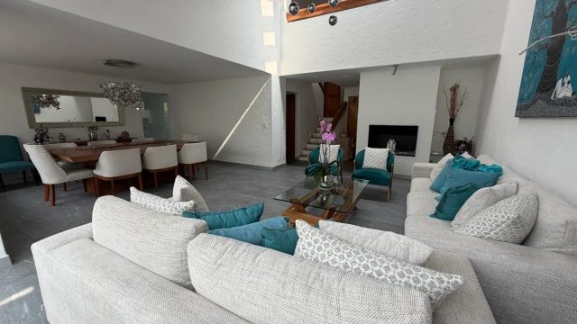 Casa-en-venta-en-Fraccionamiento-cerrado-en-Santa-Fe-Cuajimalpa-CDMX-2