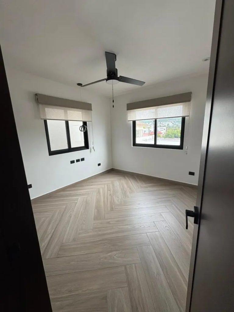 LUJOSA-CASA-EN-RENTA-COLINAS-DE-SAN-JERONIMO-2