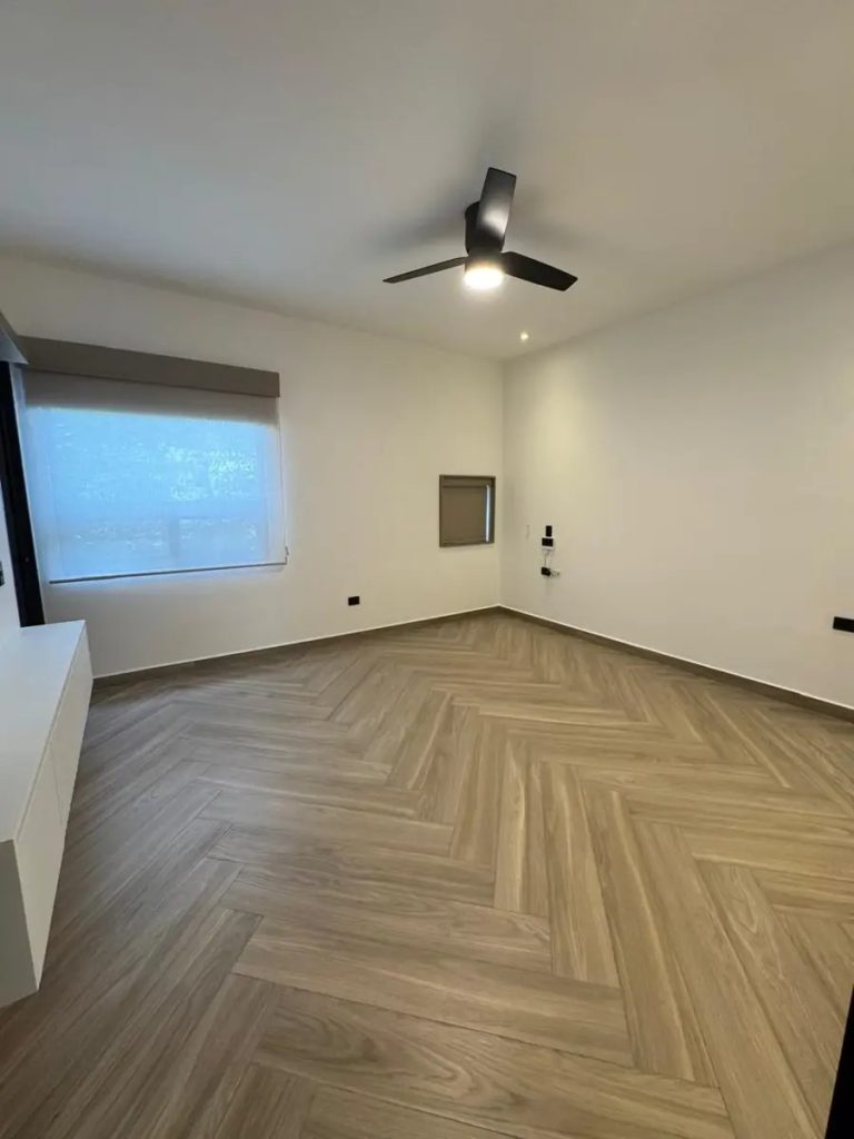 LUJOSA-CASA-EN-RENTA-COLINAS-DE-SAN-JERONIMO-3