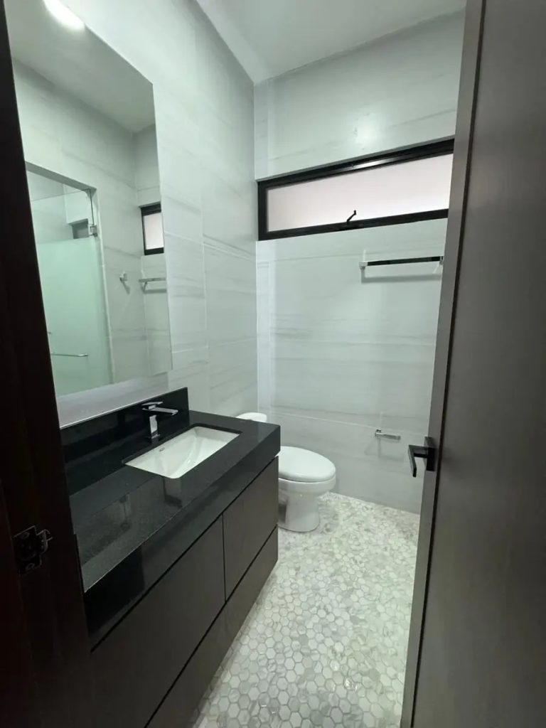 LUJOSA-CASA-EN-RENTA-COLINAS-DE-SAN-JERONIMO-6