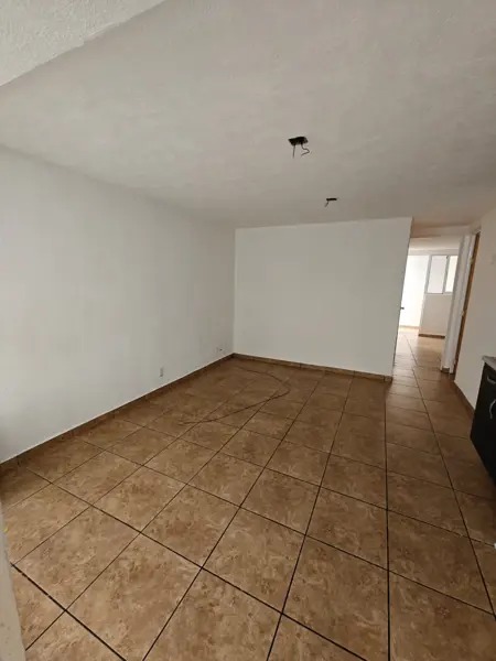 depa-en-renta-planta-baja-frente-a-zoo-Gdl-2-habitaciones-1-wc-1-cajon-est-6