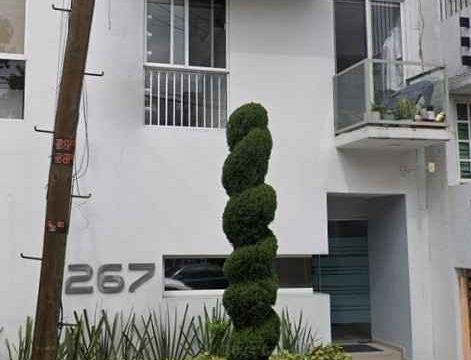 599937526_122138312696978658_4081887247991709353_n