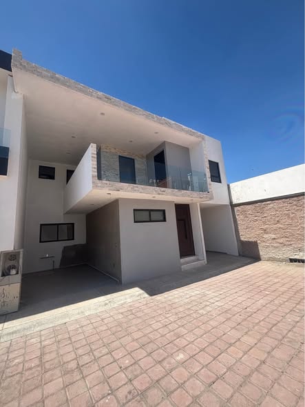 610943816_1454621176284152_504918170717802428_n