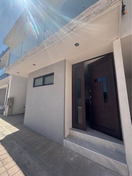 611592826_1454621199617483_971215017855727497_n