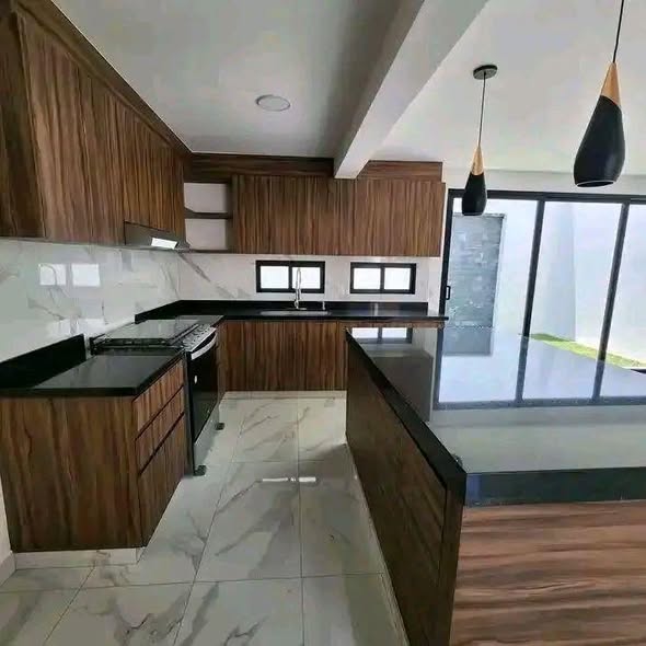 611769528_122315101916009989_8867913629721352899_n