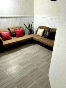 Habitación con Baño Privado – Ubicación 4 cuadras Plaza del Sol