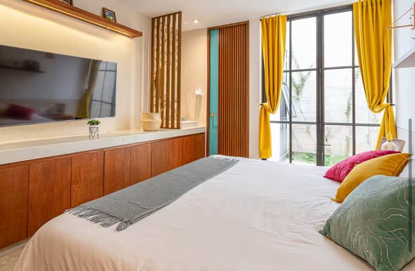 618383624_1886928915547662_4687725835578997317_n