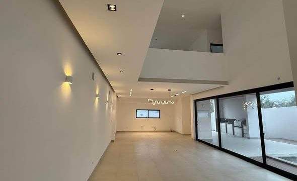 621665062_10161910659511366_8896450033796925516_n