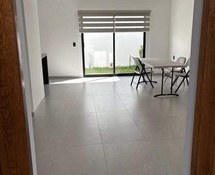 621801852_922145140150454_1602011403277115936_n