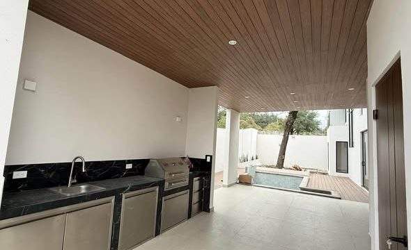 622406989_10161910659546366_8986480529978689646_n