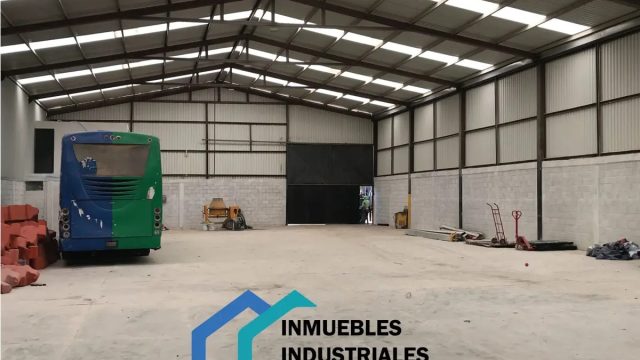 Bodega-en-Renta-en-Los-Reyes-Acozac-Tecamac-Mexico-2