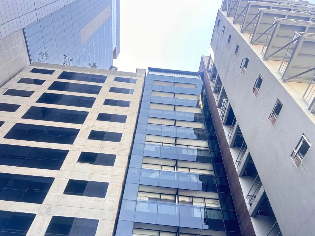 SE-RENTA-OFICINA-CORPORATIVA-EN-PASEO-DE-LA-REFORMA-Cuauhtemoc-CDMX-2