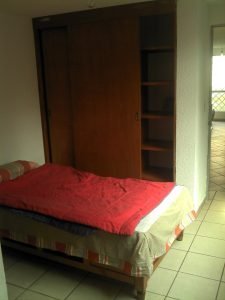 CASA DE 2 NIVELES EN FRACC.