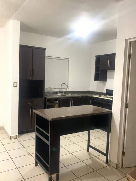 657604337_122105343614954739_6535936534448261520_n