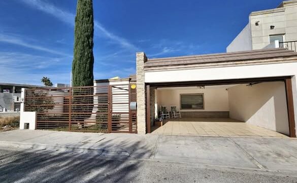 658694341_122208092546330046_5335291970093062304_n