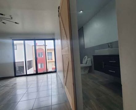 660532946_10162069002376883_475003624973248951_n