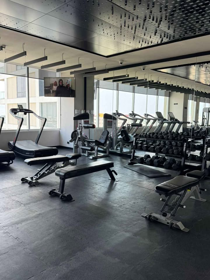 668882488_2097684391156741_185700191431109002_n