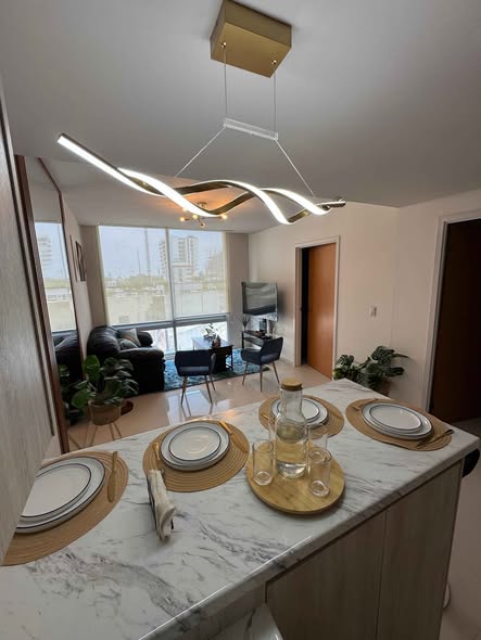 670003824_2097684871156693_4158098803808886771_n