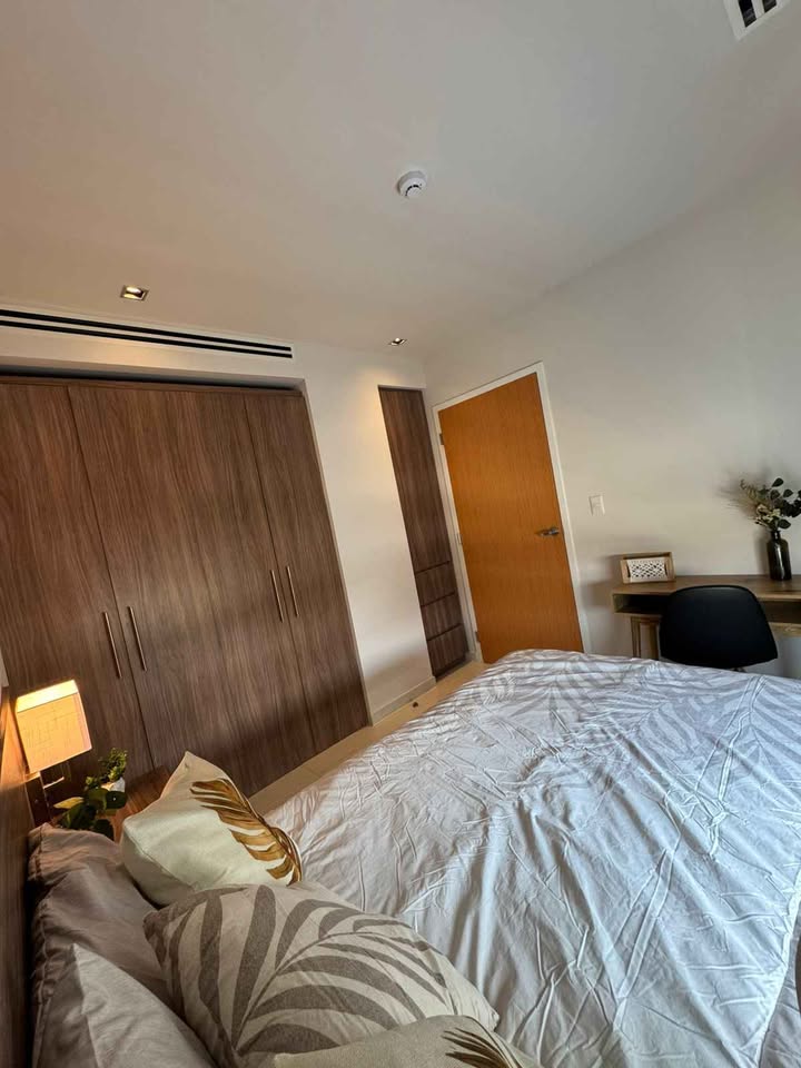 671023606_2097684131156767_6090056256555716429_n