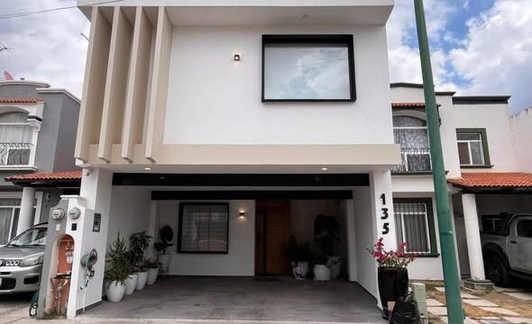 671213274_1322627839729795_9036121699012834133_n