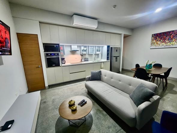 671785581_10243504245807644_6028484550376216281_n