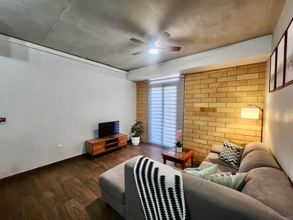 673733397_10243515727974691_6894707122878664631_n