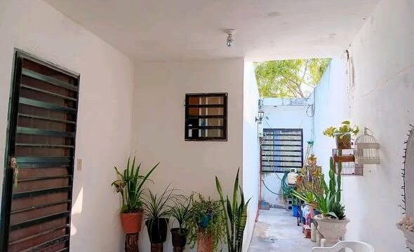 679936642_10164758714033678_3217745038364264185_n