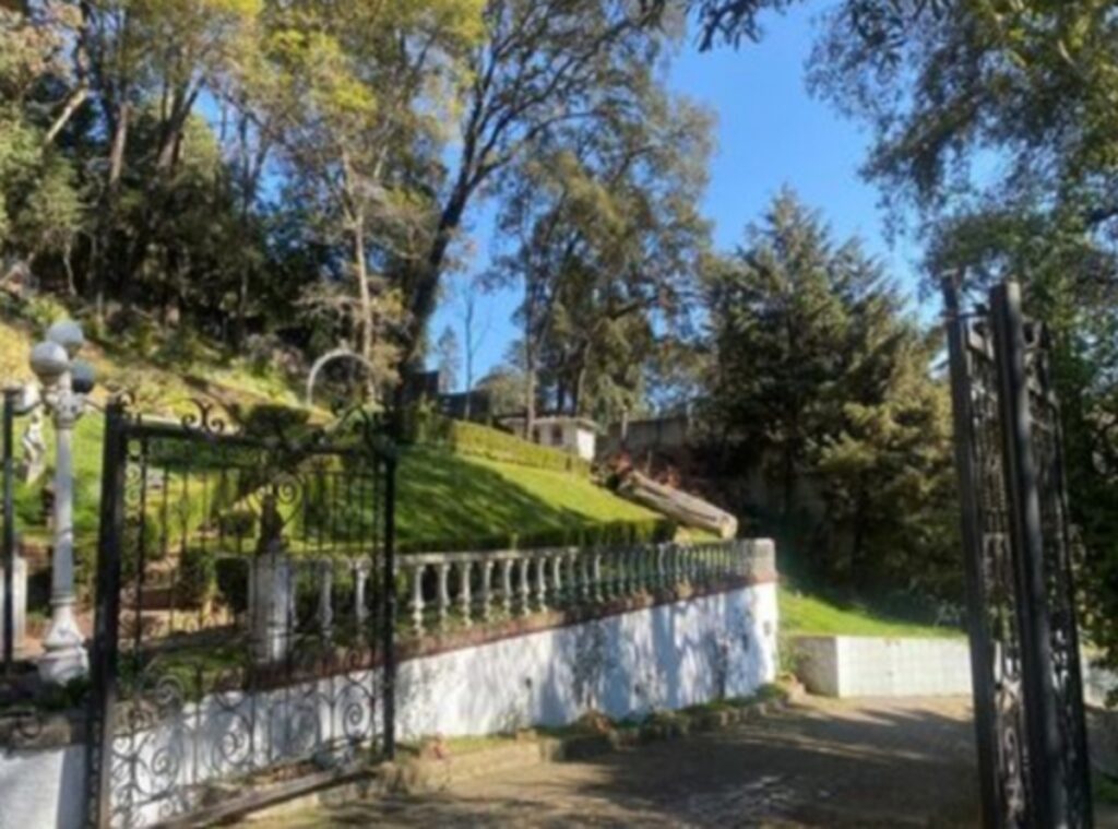 Casa-en-VENTA-para-Desarrollo-en-Cuajimalpa-CDMX-4