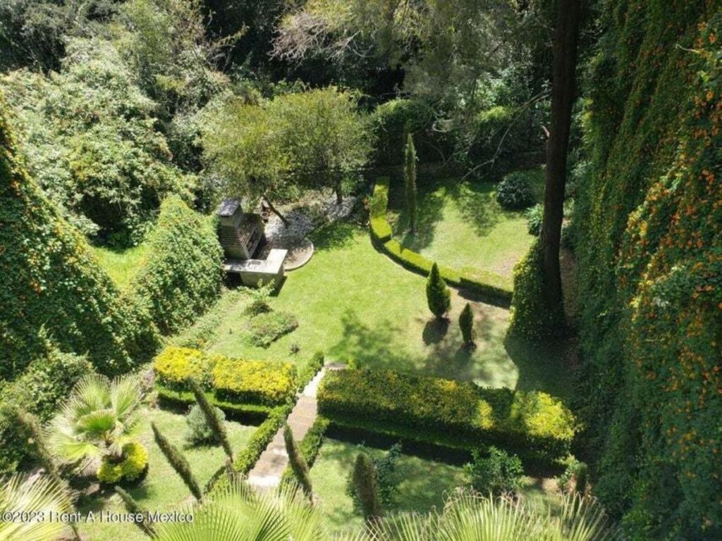 Casa-en-Venta-en-Bosques-de-la-Herradura-Huixquilucan-Mexico-11