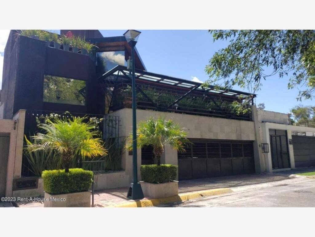 Casa-en-Venta-en-Bosques-de-la-Herradura-Huixquilucan-Mexico-2