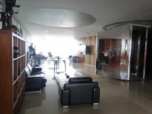 imgi_11_230404155315-676c79ecced34795adcb4aa069e26f5em