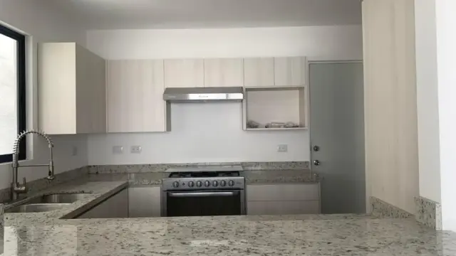 pp-260414083851-4a3c7b772305465a97dd2cf1d3538abbl