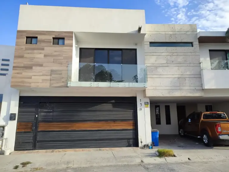 Casa en Renta en Radica, Apodaca, Nuevo León
