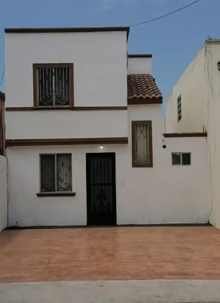 CASA EN VENTA ZONA APODACA VALLE DE LAS PALMAS