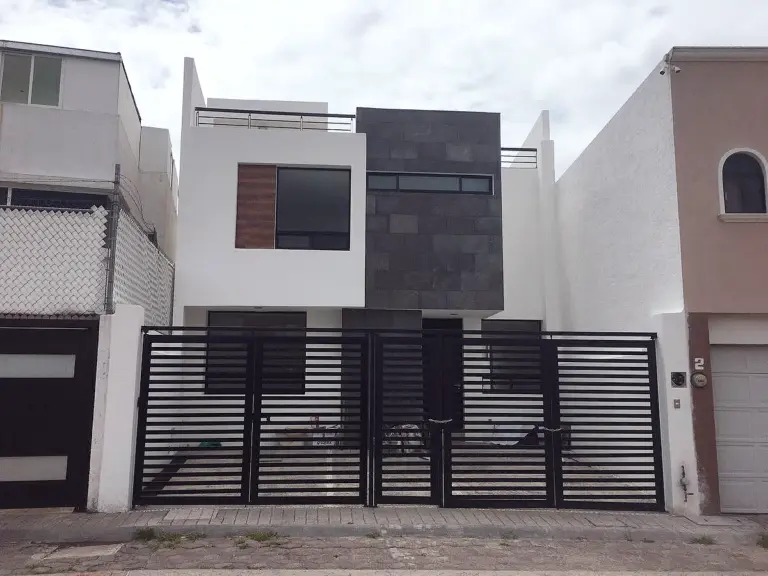 CASA NUEVA EN VENTA (RECÁMARA EN PLANTA BAJA) – MILENIO III, QUERÉTARO