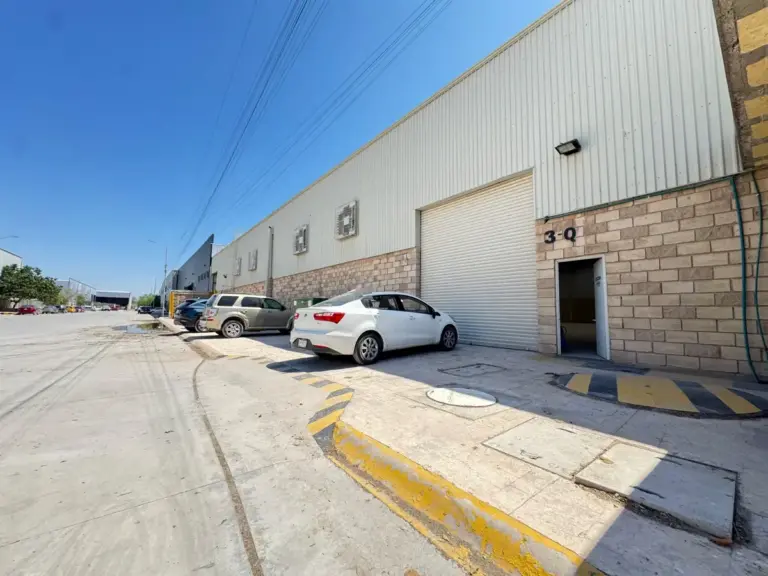 Bodega en Renta, sobre Carretera La Unión, Torreón Coah.