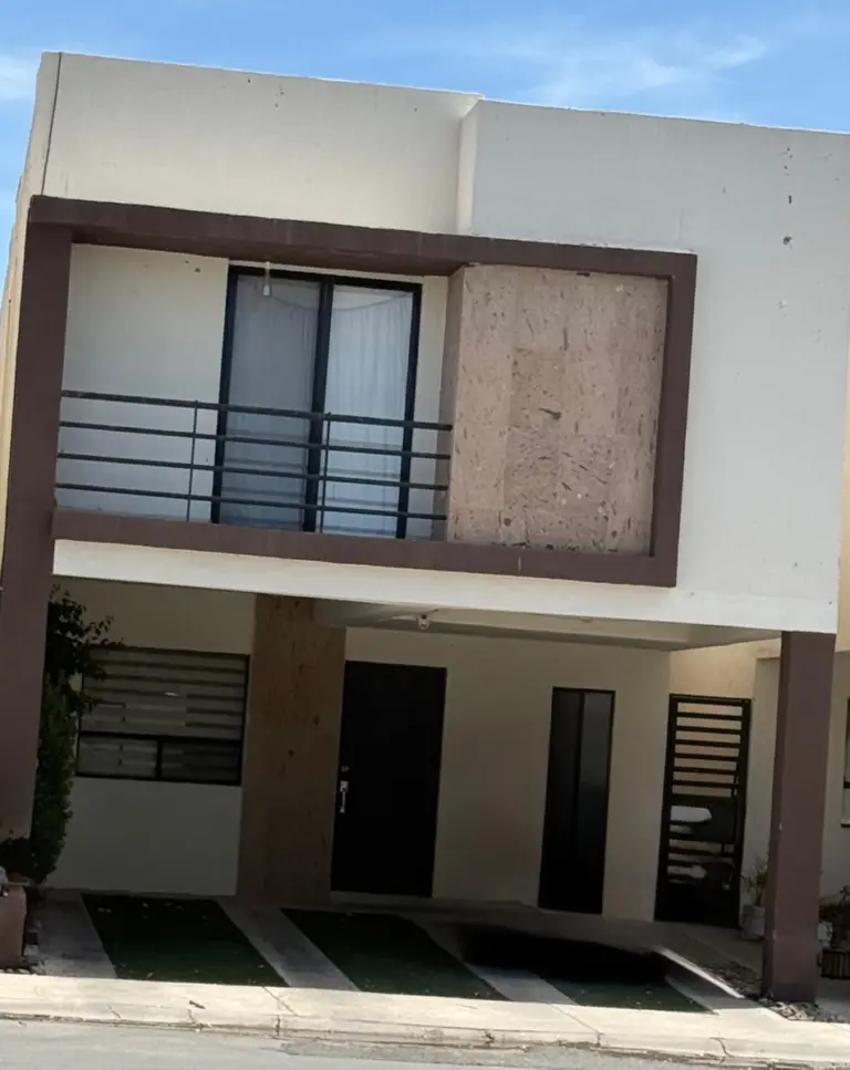 Bonita casa en renta frente área verde, Coahuila, Torreon