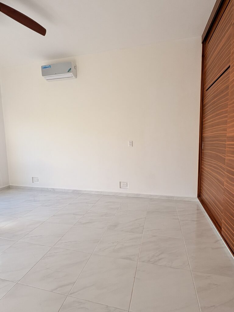 3-closet