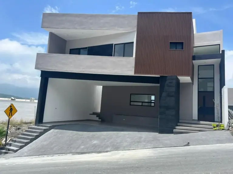 BONITA Venta de Casa NUEVA en Castaños del Vergel Monterrey NL