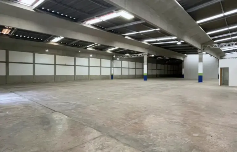 BODEGA EN RENTA EN TLALNEPANTLA sup. 3,969 M2, EdoMex.