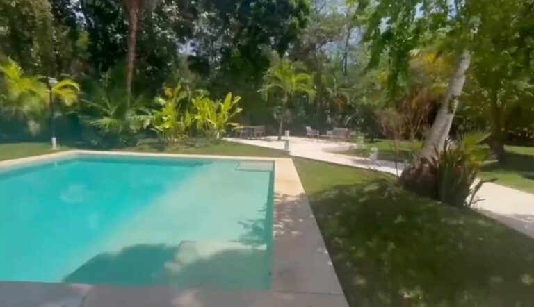 OPORTUNIDAD: DEPARTAMENTO DE LUJO EN RENTA PLAYACAR