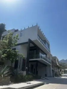 CASA EN VENTA ZONA SAN PEDRO GARZA GARCIA