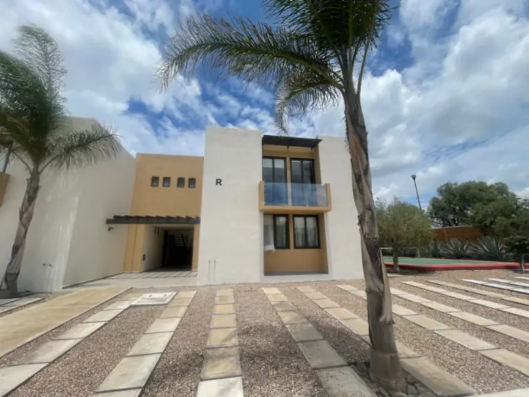 DEPARTAMENTO EN VENTA! Planta Alta – Modelo Sevilla, Puerta Real , Corregidora, Qro.