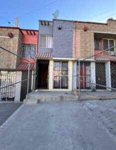 SE VENDE CASA SE ACEPTA #INFONAVIT EN CAÑADAS DEL FLORIDO, Tijuana BC